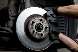 Automobile Brake Pad Replacement Maintenance and Service in Tempe Phoenix East Valley AZ
